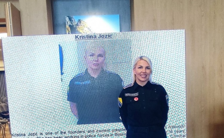 Predsjednica Udruženja, Kristina Jozić, izlagala je na konferenciji "Žene u uniformi" održanoj u Tirani